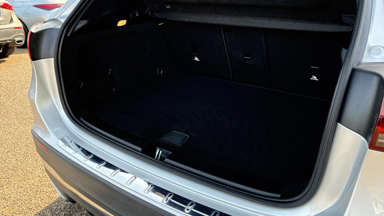 Mercedes-Benz GLA 200 AMG Line 5dr Auto Petrol Hatchback